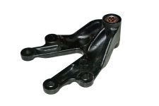 Кронштейн перед. рессоры задний FAW J7 Кронштейн перед. рессоры задний FAW J7