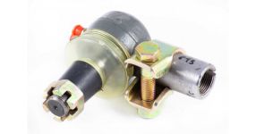 Наконечник рулевого цилиндра HOWO внутренняя резьба М22