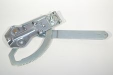 Стеклоподъемник SHAANXI лев.