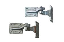 Петля двери правая SHAANXI X3000 к-т 2шт