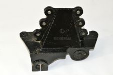 Кронштейн перед. рессоры прав. задний 1-й оси Кронштейн перед. рессоры прав. задний 1-й оси