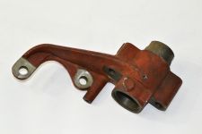 Кронштейн перед. аккумулятора левый F3000 Кронштейн перед. аккумулятора левый F3000