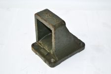 Кронштейн зад. рессоры прав. П-образ. HOWO Кронштейн зад. рессоры прав. П-образ. HOWO