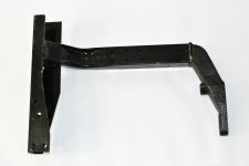 Кронштейн подножки прав. перед. SHAANXI Кронштейн подножки прав. перед. SHAANXI