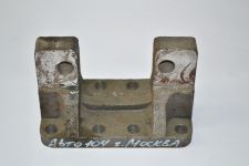 Кронштейн реактивной тяги FAW Кронштейн реактивной тяги FAW