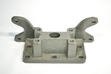 Кронштейн V-образной тяги сред мост HOWO Кронштейн V-образной тяги сред мост HOWO