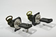 Личинка замка двери к-т HOWO