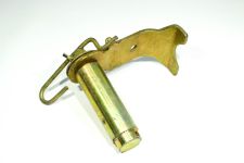 Палец буксировочный HOWO