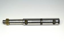 Палец цилиндра подъёма кабины верх. FAW J6