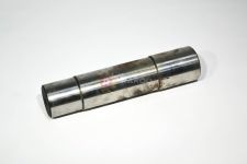 Шкворень HOWO голый