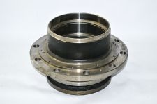 Ступица зад./сред. HOWO Ступица зад./сред. HOWO