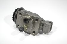 Цилиндр торм. перед. FOTON-1049А лев. перед.